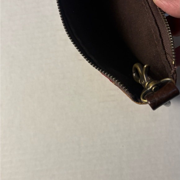 Red and Brown Patterned Clutch - Picture 10 of 12